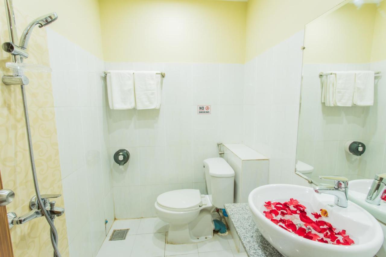 Golden Gate China Town Hotel Yangon Luaran gambar