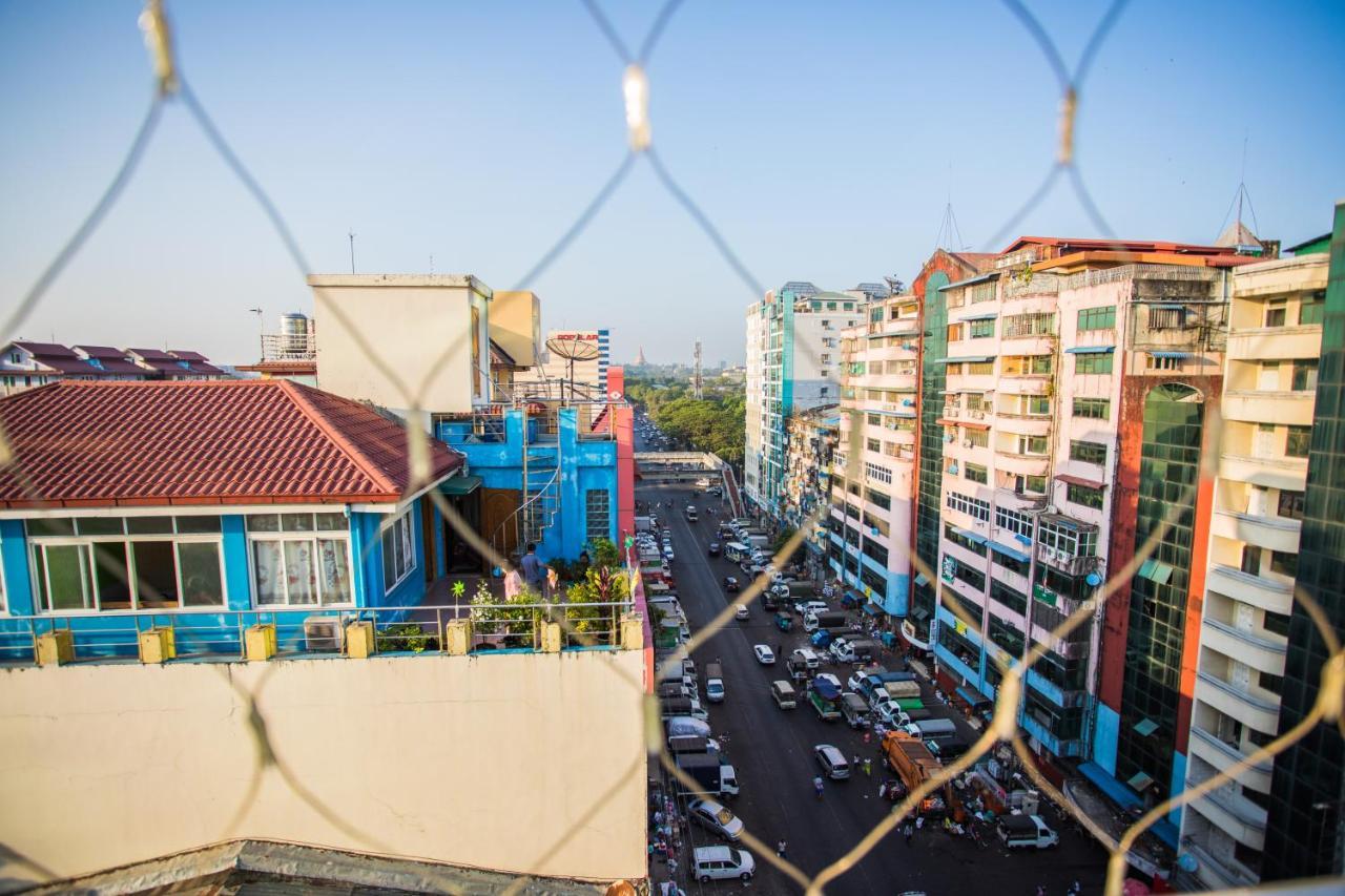 Golden Gate China Town Hotel Yangon Luaran gambar